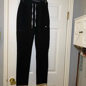 Figs black scrub pants